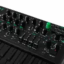 MICROBRUTE_BLACK_DETAIL_3_A.webp