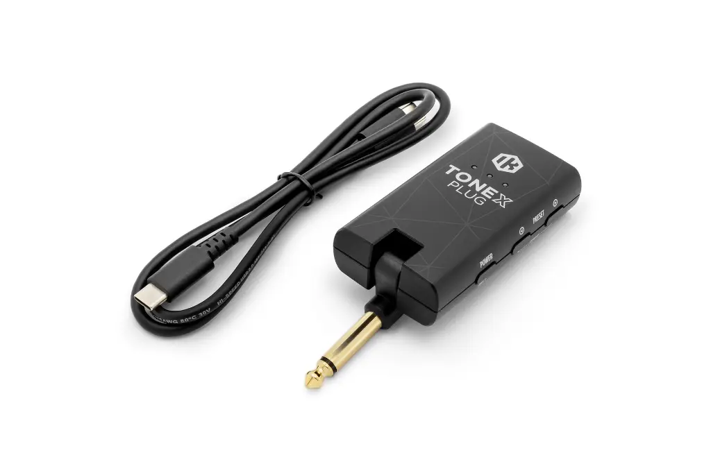 06_TONEX_Plug_MG_8367_r.webp