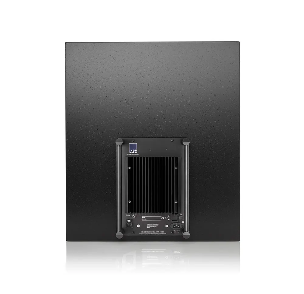 SCM110A-PRO-Rear-Reflection.webp