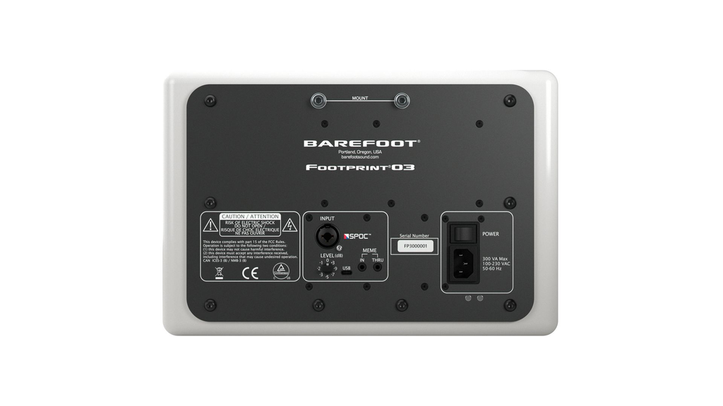 Linear_White_Footprint03_Rear_White.webp